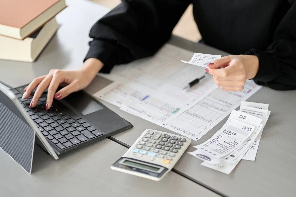 Faire une déclaration de cessation des paiements : guide complet et conseils d'expert